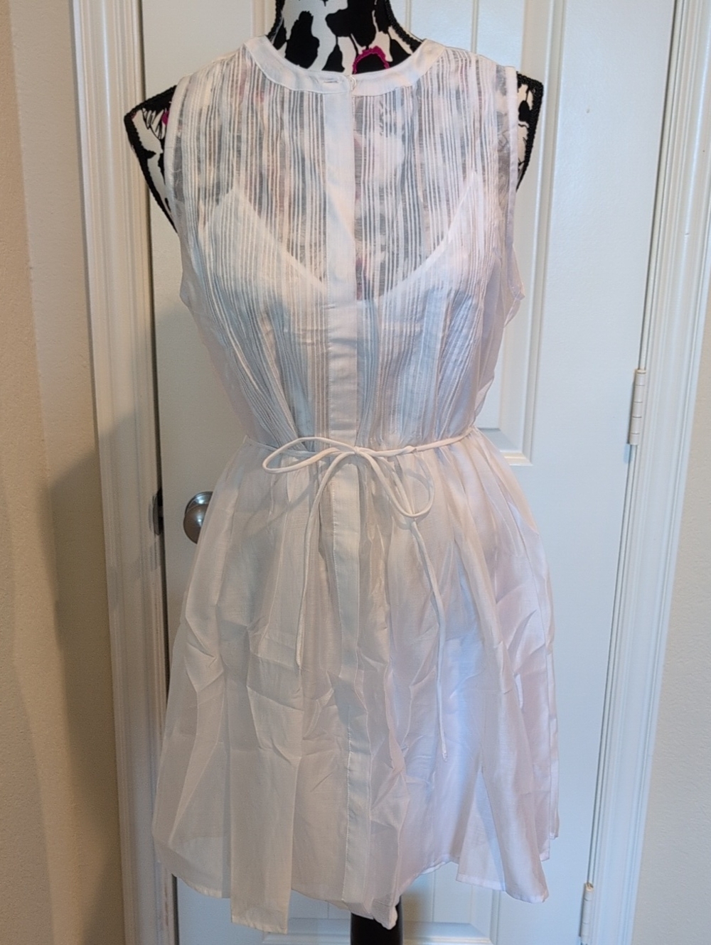 Banana Republic Women's White Sheer Tie-Waist Sleeveless Slip Dress Size Small